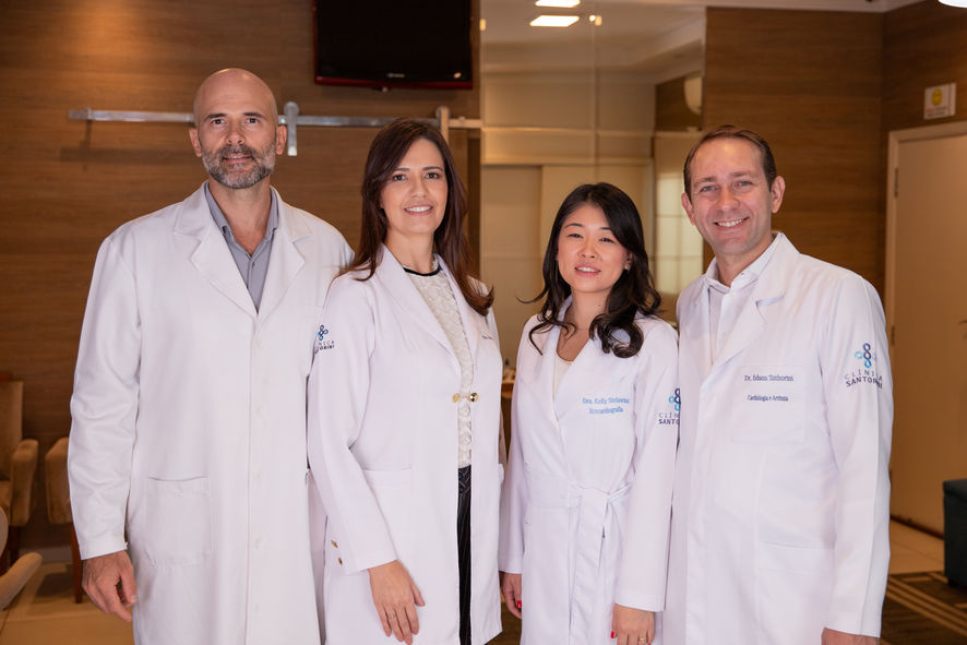 Equipe médica da Clínica Santorini